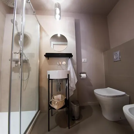 Bed & Breakfast Civico 92 *