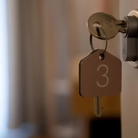 Bed & Breakfast Civico 92 *